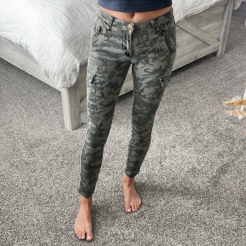 Camo pants